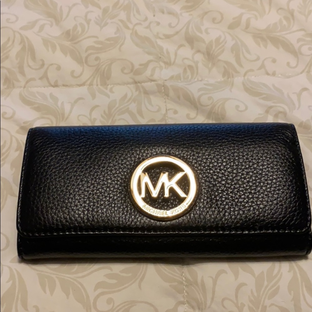 Michael Kors leather wallet